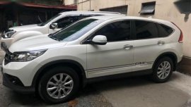 White Honda CR-V 2015 for sale in Quezon