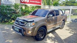 Beige Toyota Hilux 2010 for sale in Meycauayan