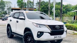 White Toyota Fortuner 2018 for sale in Jaen