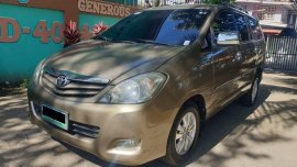 Selling Brown Toyota Innova 2011 in Cebu