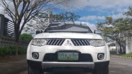 White 2012 Mitsubishi Montero  Automatic for sale
