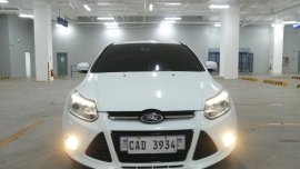 Sell White 2013 Ford Focus in Caloocan