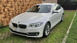 Selling White BMW 520D in Marikina