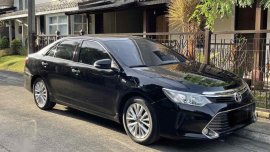 Selling Black Toyota Camry 2017 in Santa Rosa