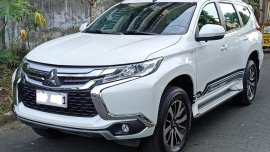Pearl White Mitsubishi Montero sport 2018 for sale in San Mateo