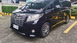 Sell Purple 2018 Toyota Alphard in Pateros