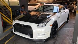 Selling White Nissan GT-R 2013 in Las Piñas