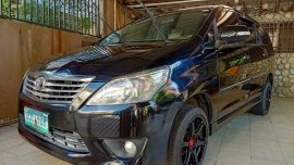 Sell Black 2013 Toyota Innova in Cainta