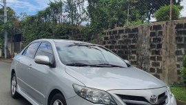 Silver Toyota Corolla Altis 2011 for sale in Quezon City