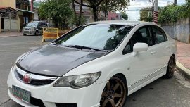 Sell Pearl White 2009 Honda Civic in Marikina