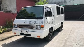 Sell White 2018 Mitsubishi L300 in Rizal