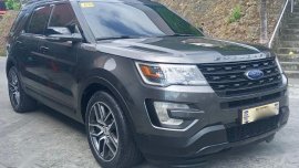 Selling Black Ford Explorer 2016 in Pasig