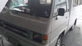 White Mitsubishi L300 2000 for sale in Bulacan