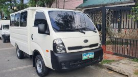 Selling Pearl White Kia Kc2700 2013 in Quezon City