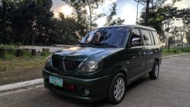 Selling Green Mitsubishi Adventure 2005 in Caloocan