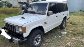 Selling White Mitsubishi Pajero 1990 in Angat