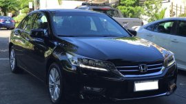 Selling Black Honda Accord 2015  in Muntinlupa