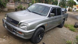 Silver Mitsubishi Strada 2000 for sale in Quezon City