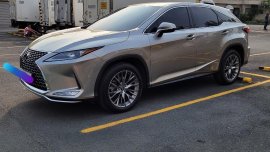 Selling Silver Lexus Rx 350 2020 in Makati