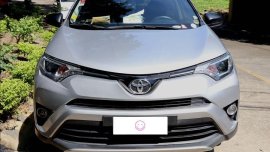 Silver Toyota Rav4 2017 for sale in Muntinlupa