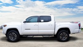 White Toyota Tacoma 2021 for sale in Quezon 