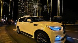 Selling White Infiniti QX80 2019 in Makati