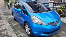 Sell Blue 2009 Honda Jazz in Quezon City