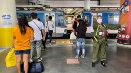 DOTr to conduct random COVID-19 antigen testing on MRT, LRT passengers 