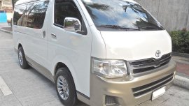 Sell Pearl White 2012 Toyota Grandia in Quezon City