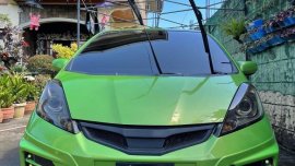 Selling Green Honda Jazz 2013 in Angat