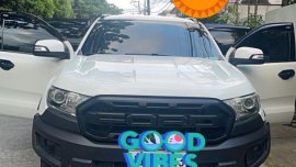 Selling Pearl White Ford Everest 2016 in Pasig