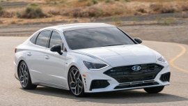 Hyundai not yet ready to give up on combustion engines: Report 