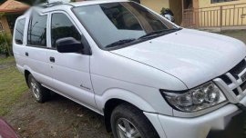 Selling White Isuzu Crosswind 2014 in Santiago