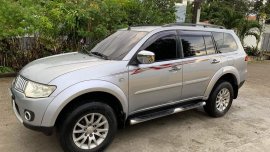 Silver Mitsubishi Montero 2009 for sale in Palayan