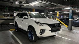 Pearl White Toyota Fortuner 2016 for sale in Santa Maria