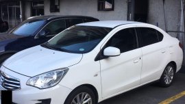 Selling Pearl White Mitsubishi Mirage 2017 in Quezon City