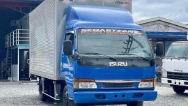 2021 ISUZU ELF ALUMINUM CLOSED VAN 14.5FT NPR MOLYE 4HG1 IN-LINE NO COMPUTER BOX