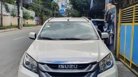 Selling Pearl White Isuzu Mu-X 2015 in Marikina