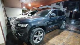 Grey Jeep Grand Cherokee 2014 for sale in Automatic