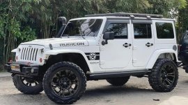Selling White Jeep Wrangler 2014 in Quezon City