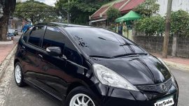 Selling Black Honda Jazz 2012 in Marikina