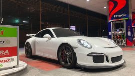 Selling White Porsche 911 2014 in Quezon