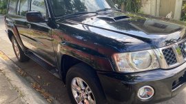 Selling Black Nissan Patrol Super Safari 2011 in Parañaque