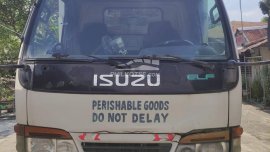 ISUZU REF VAN (RUSH SALE!)