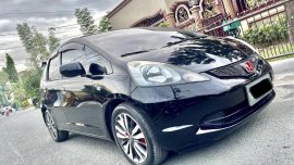 Sell Black 2009 Honda Jazz in Las Piñas