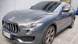 Selling Silver Maserati Levante 2017 in Makati