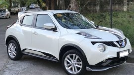 Pearl White Nissan Juke 2017 for sale in Muntinlupa 