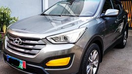Sell Grey 2013 Hyundai Santa Fe in Itbayat