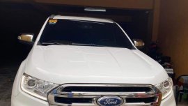 White Ford Everest 2018 for sale in Automatic