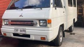Sell White 2017 Mitsubishi L300 in Manila